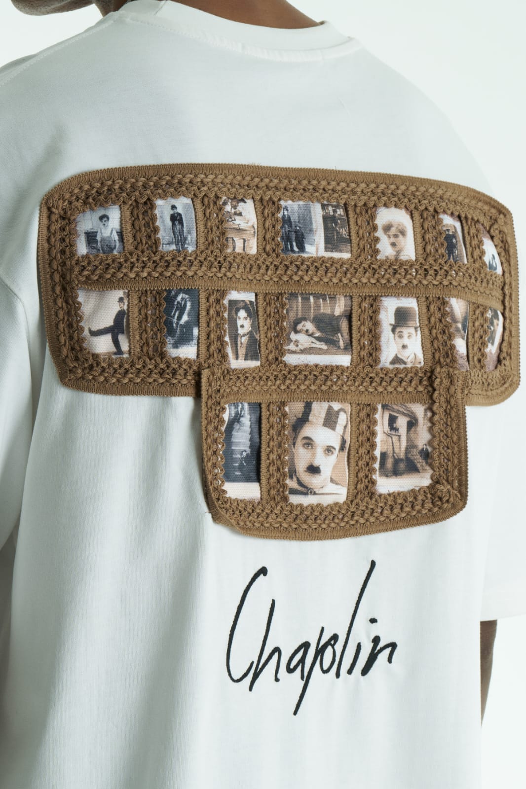 Chaplin Nakışlı Oversize Tshirt 5066