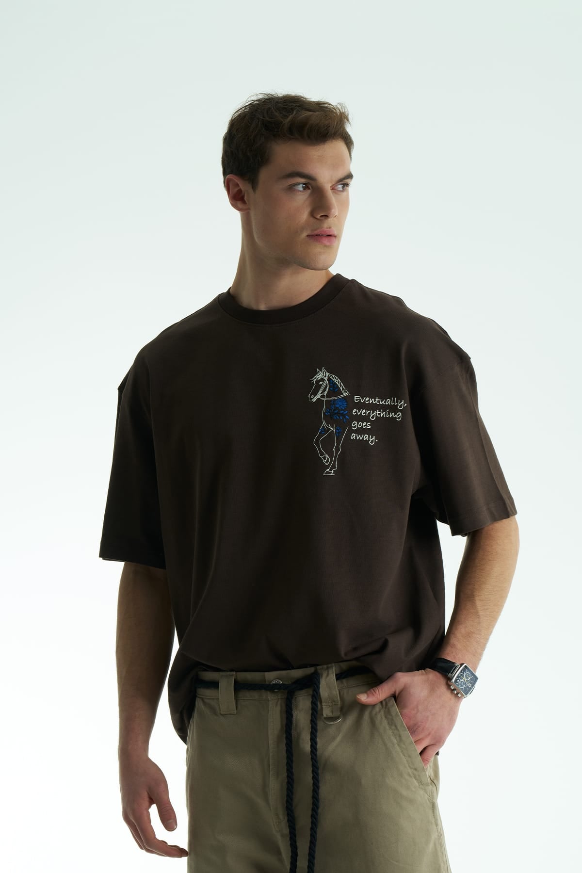 At Aplike Detaylı Kahve Oversize Tshirt 5054
