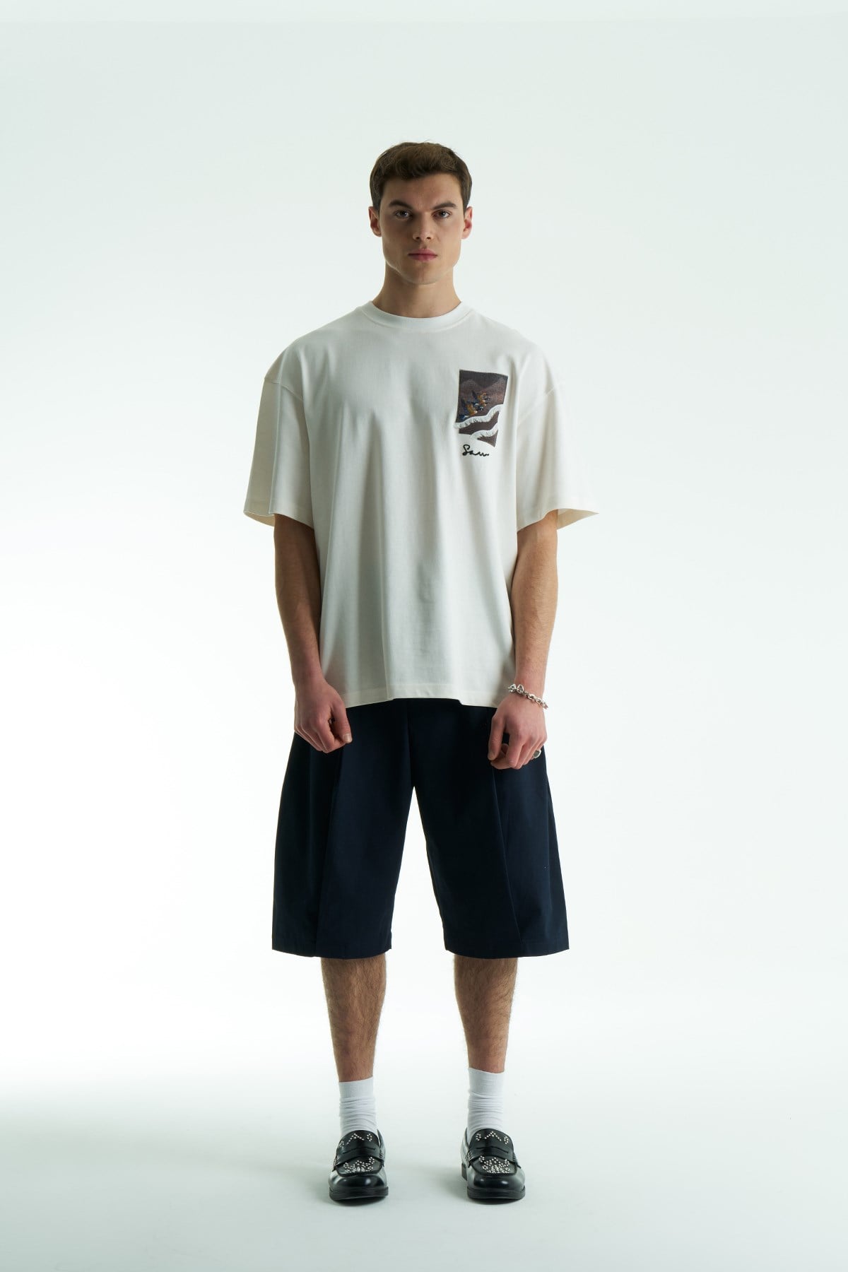 Kadife Püsküllü Beyaz Oversize Tshirt 5077