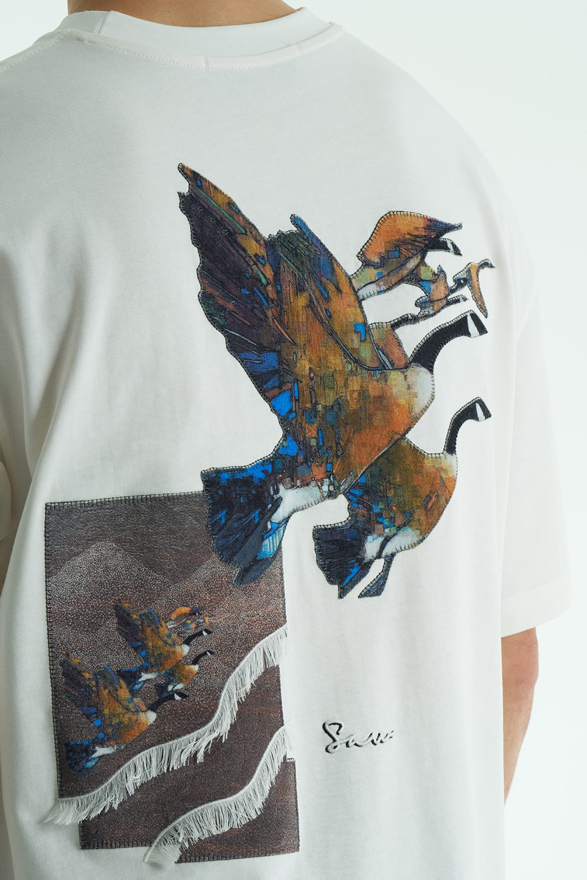 Kadife Püsküllü Beyaz Oversize Tshirt 5077