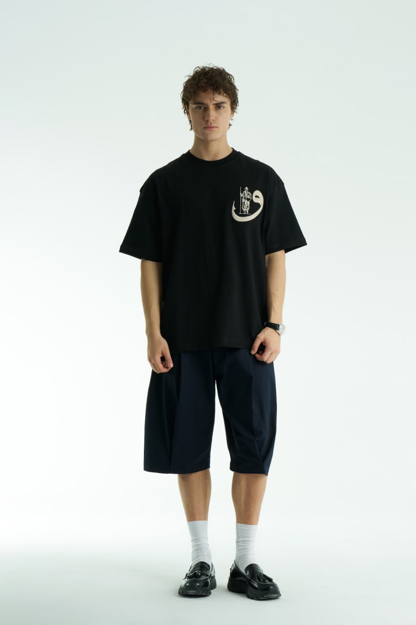 Yüksek Baskılı Eva Nakışlı Siayh Oversize Tshirt 5105