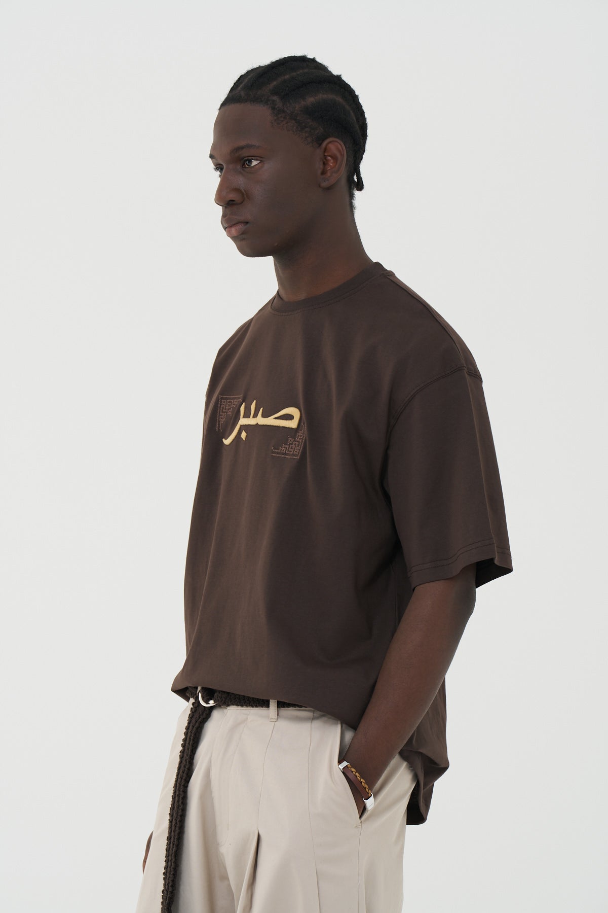Arapça Baskı ve Nakışlı Kahve Oversize Tshirt 5129
