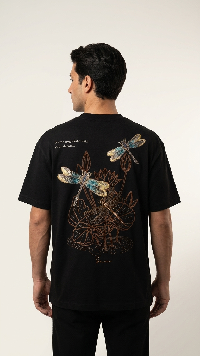 Kelebek Desenli Siyah Oversize Tshirt 5155