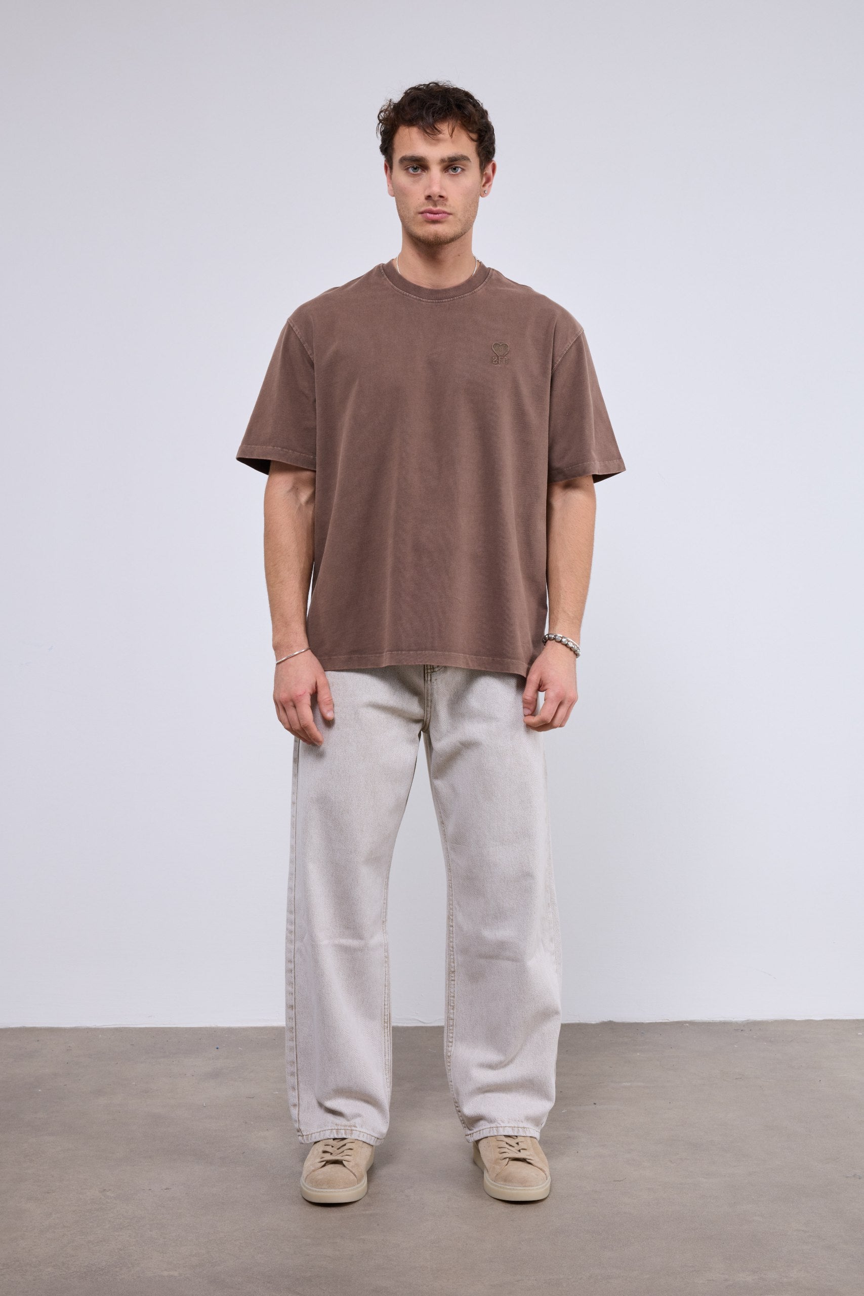 2FT Nakışlı Yıkamalı Kahve Oversize Tshirt 261013